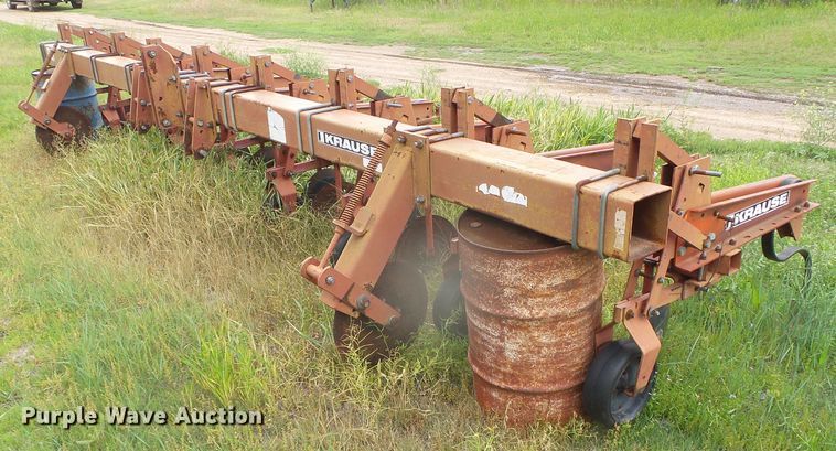 image for item DI5600 Krause 4608R3  row crop cultivator
