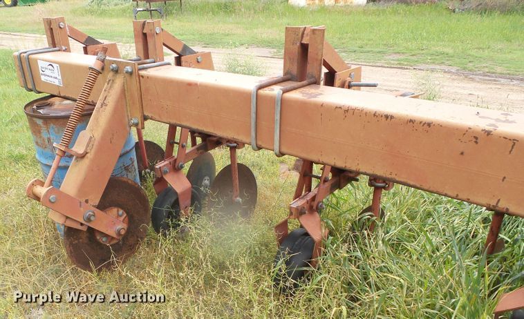 image for item DI5600 Krause 4608R3  row crop cultivator