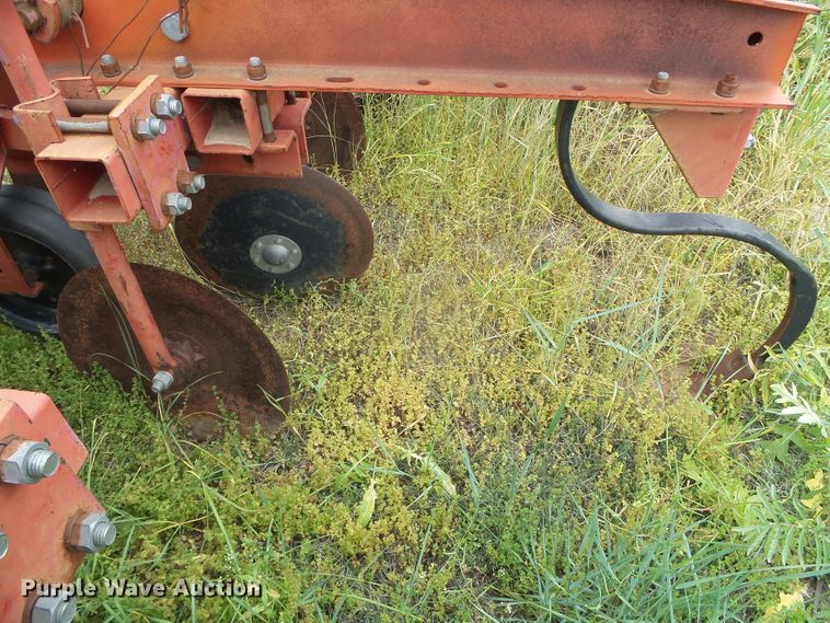 image for item DI5600 Krause 4608R3  row crop cultivator