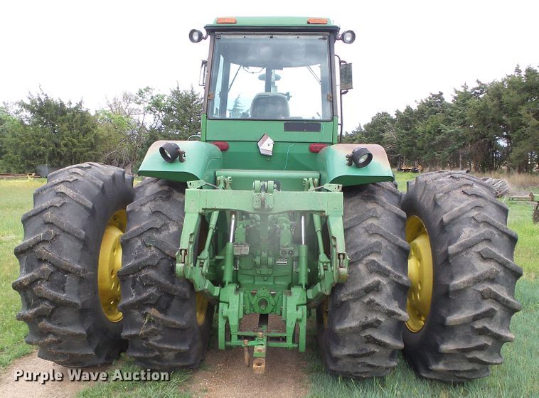 image for item DI5615 1981 John Deere 8640  4WD tractor