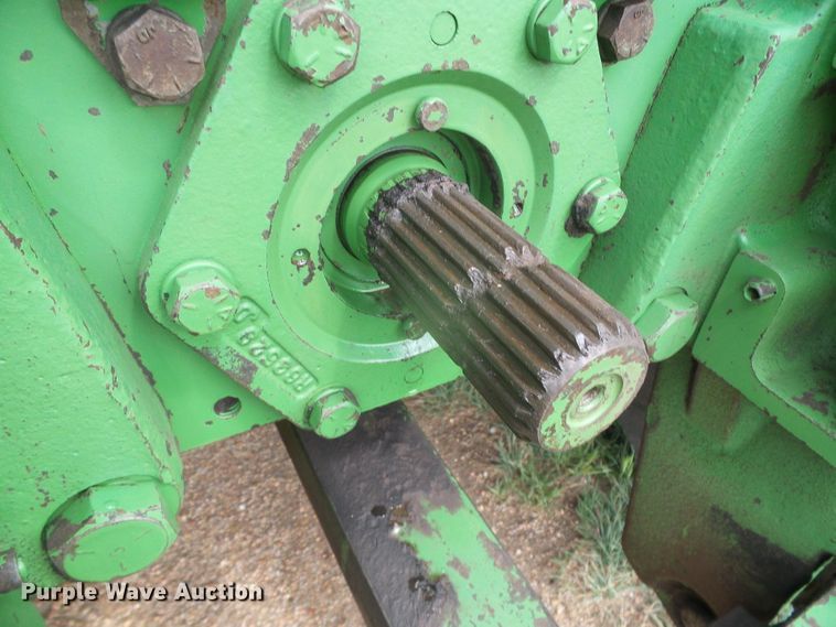 image for item DI5615 1981 John Deere 8640  4WD tractor