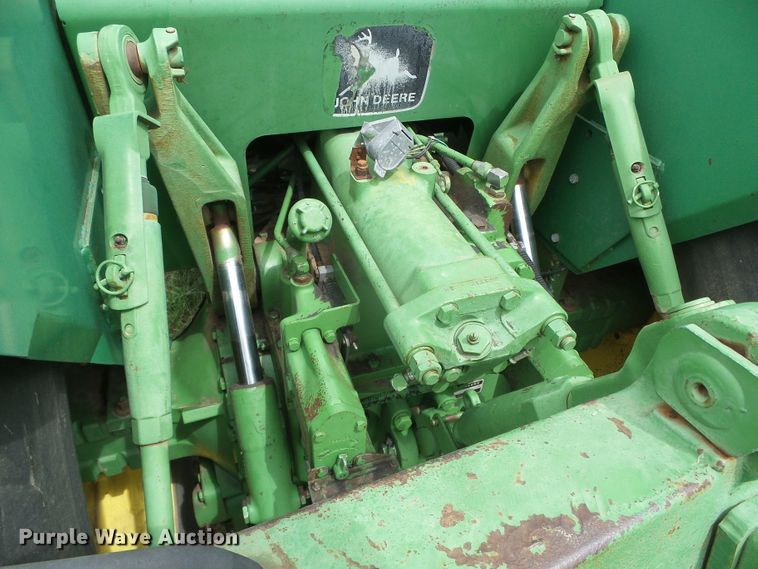 image for item DI5615 1981 John Deere 8640  4WD tractor