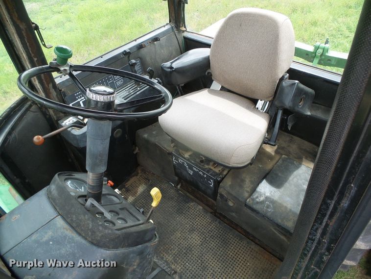 image for item DI5615 1981 John Deere 8640  4WD tractor