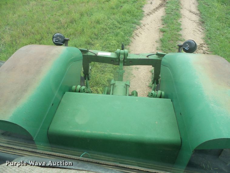 image for item DI5615 1981 John Deere 8640  4WD tractor