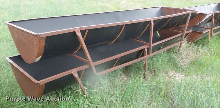 image for item DI5617 (10) L-H feed bunks