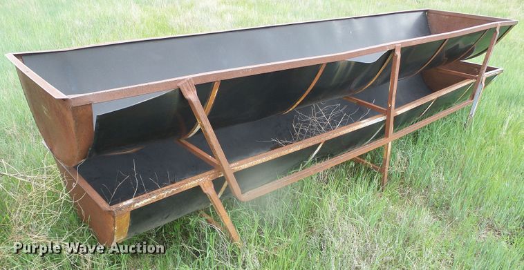 image for item DI5617 (10) L-H feed bunks