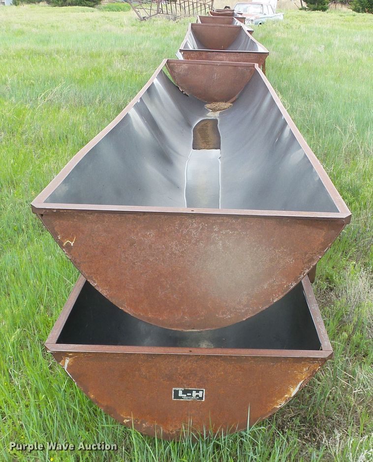 image for item DI5617 (10) L-H feed bunks