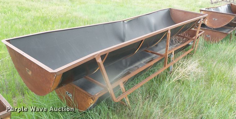 image for item DI5617 (10) L-H feed bunks