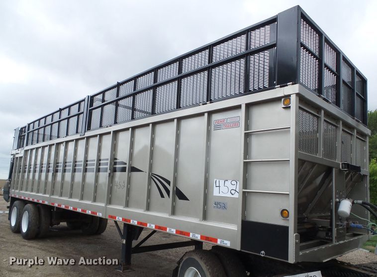 image for item DI5618 2019 Fehr  silage trailer