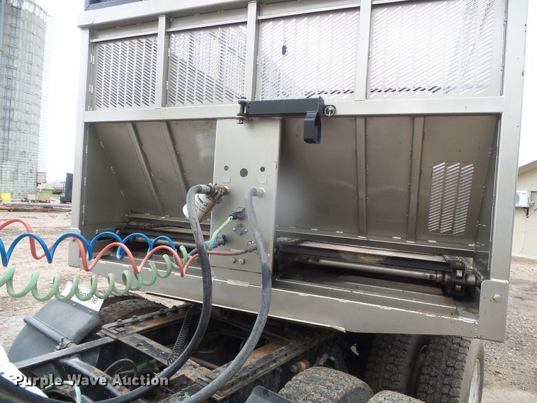 image for item DI5618 2019 Fehr  silage trailer