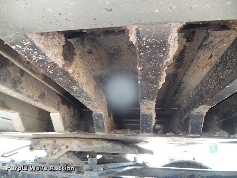 image for item DI5618 2019 Fehr  silage trailer