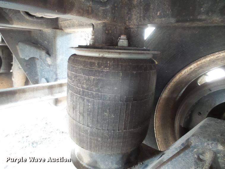 image for item DI5618 2019 Fehr  silage trailer