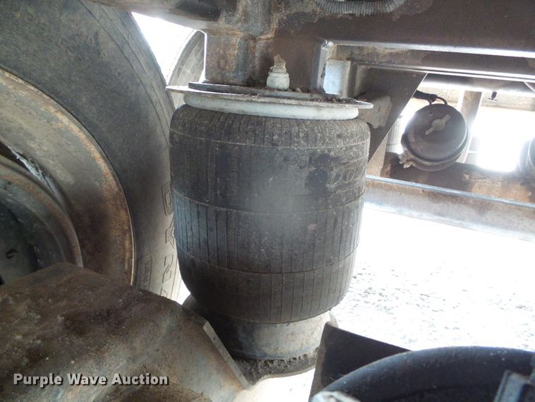 image for item DI5618 2019 Fehr  silage trailer