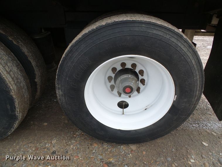 image for item DI5618 2019 Fehr  silage trailer