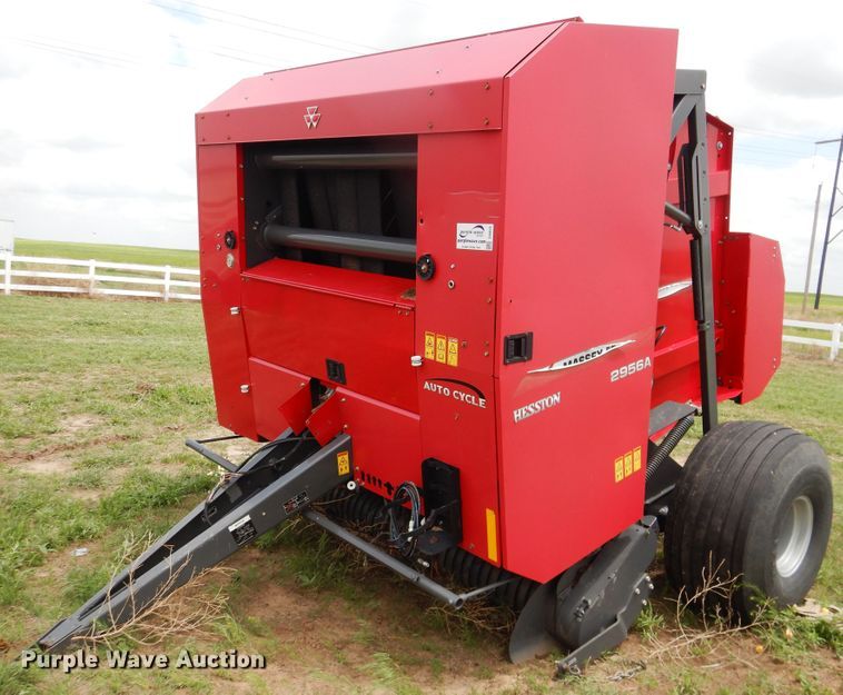 image for item DI5625 2017 Massey Ferguson 2956A  round baler