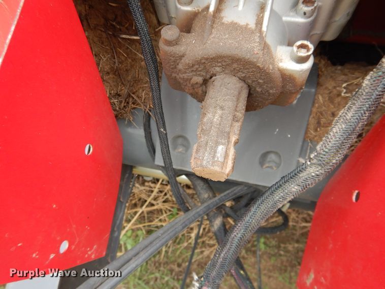 image for item DI5625 2017 Massey Ferguson 2956A  round baler