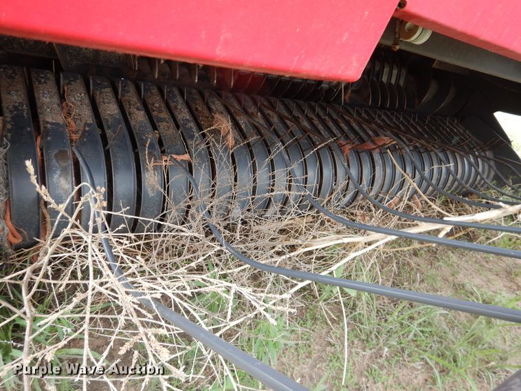 image for item DI5625 2017 Massey Ferguson 2956A  round baler