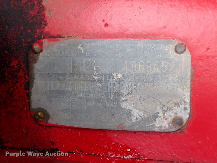 image for item DJ5738 Farmall H  tractor