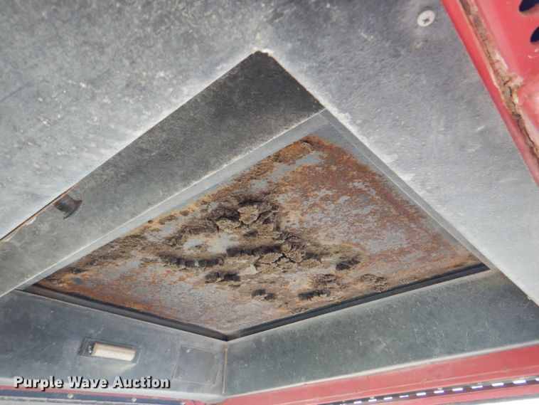 image for item DK5685 1973 International 1066  tractor