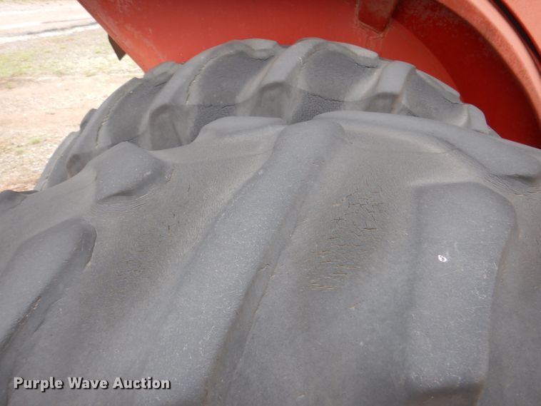 image for item DK5685 1973 International 1066  tractor