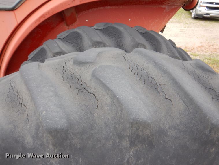 image for item DK5685 1973 International 1066  tractor