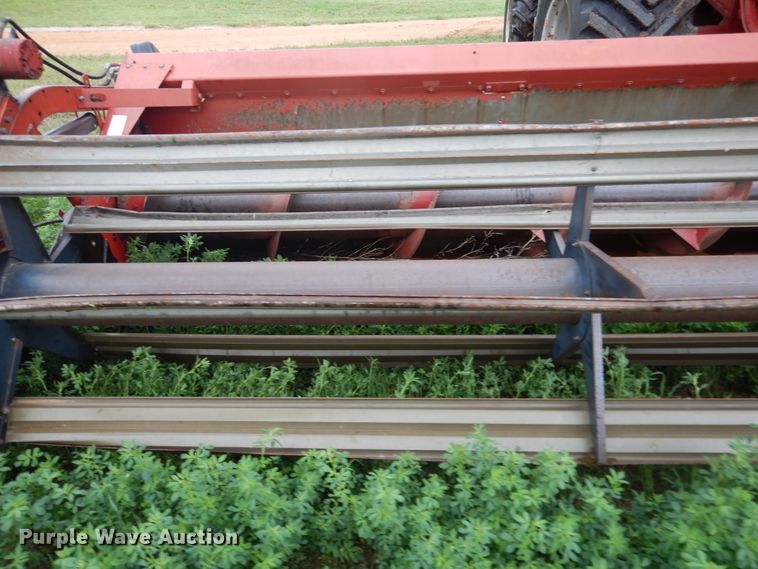 image for item DK7995 1993 Case 1688  RWA combine