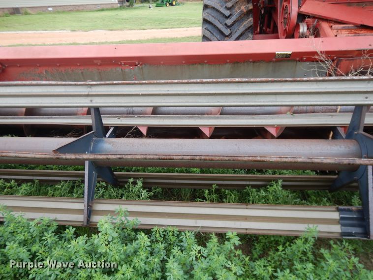 image for item DK7995 1993 Case 1688  RWA combine