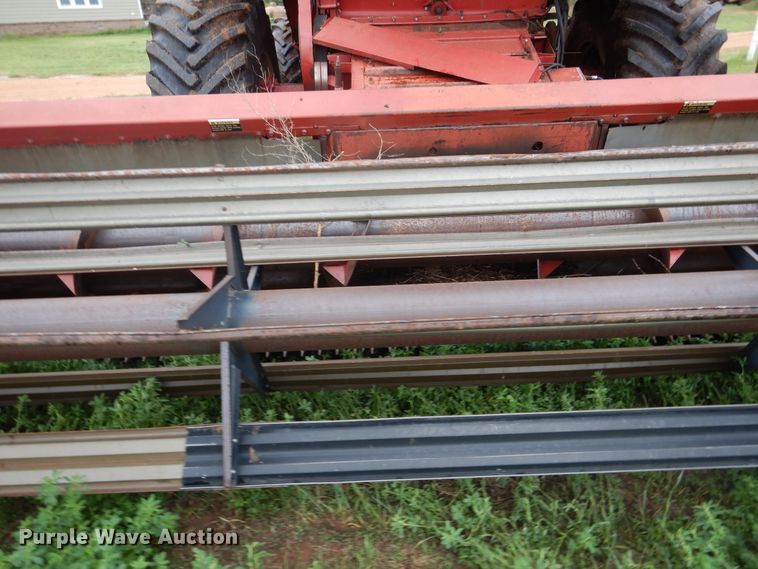 image for item DK7995 1993 Case 1688  RWA combine