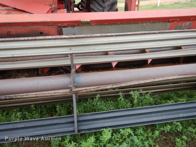 image for item DK7995 1993 Case 1688  RWA combine