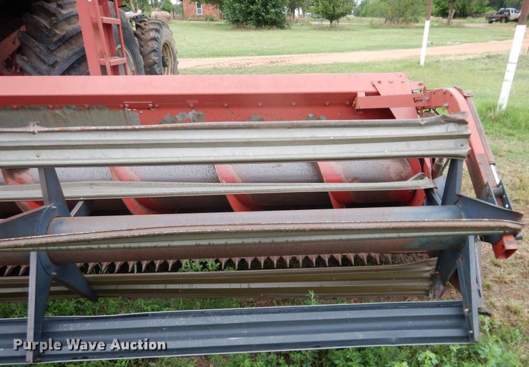 image for item DK7995 1993 Case 1688  RWA combine