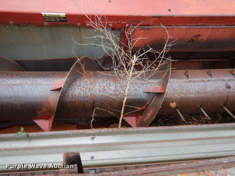 image for item DK7995 1993 Case 1688  RWA combine