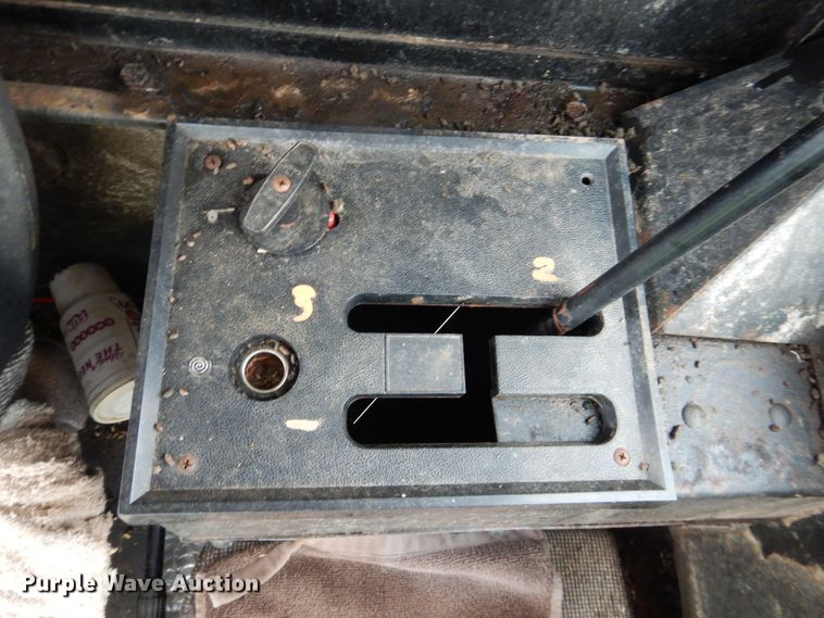 image for item DK7995 1993 Case 1688  RWA combine