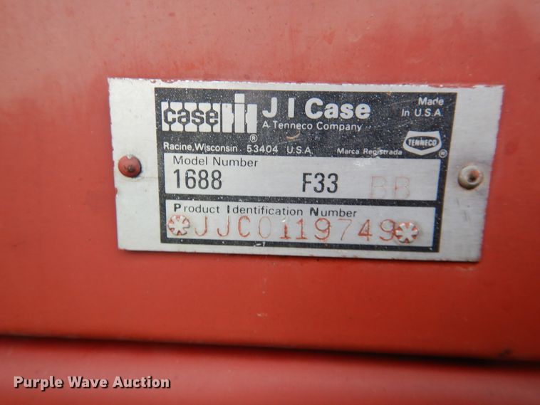 image for item DK7995 1993 Case 1688  RWA combine