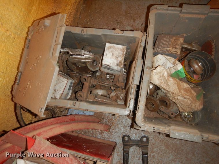 image for item DK7995 1993 Case 1688  RWA combine