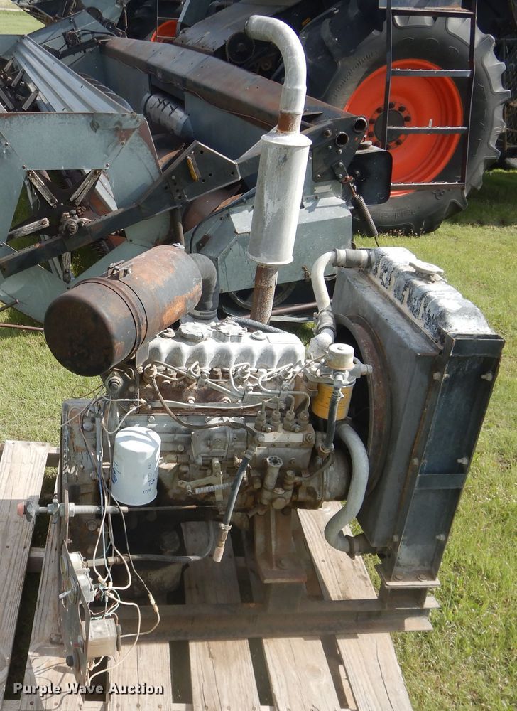 image for item DL0311 Daewoo four cylinder irrigation engine