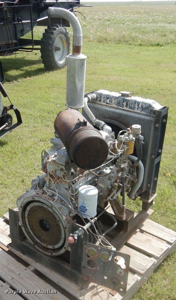 image for item DL0311 Daewoo four cylinder irrigation engine