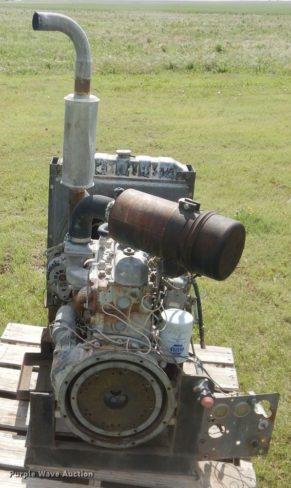 image for item DL0311 Daewoo four cylinder irrigation engine