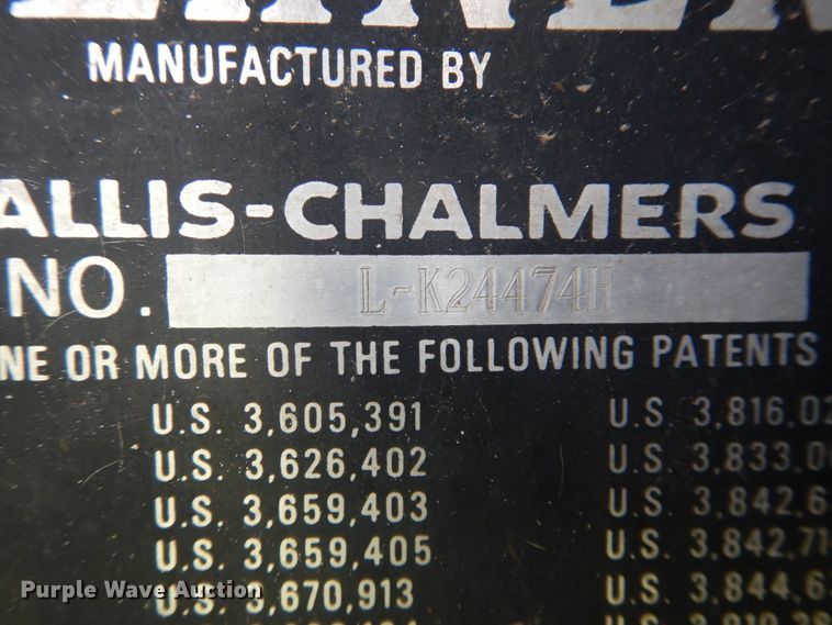 image for item DL0312 1982 Gleaner L2  combine