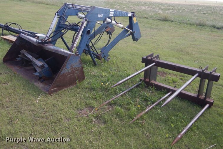 Allied 380 loader in Guymon, OK Item DL0314 sold Purple Wave