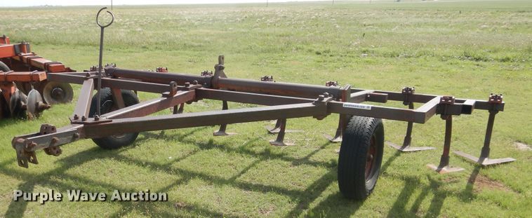 image for item DL0317 Krause H171  field cultivator