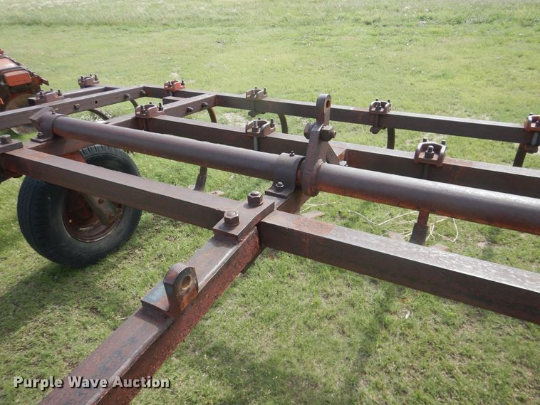 image for item DL0317 Krause H171  field cultivator