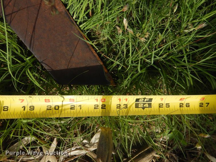 image for item DL0317 Krause H171  field cultivator