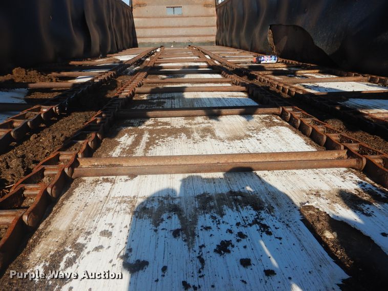 image for item DL0330 1995 Freightliner FLD120  manure spreader truck