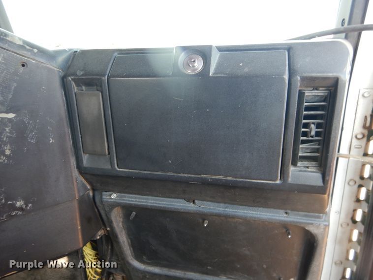 image for item DL0330 1995 Freightliner FLD120  manure spreader truck