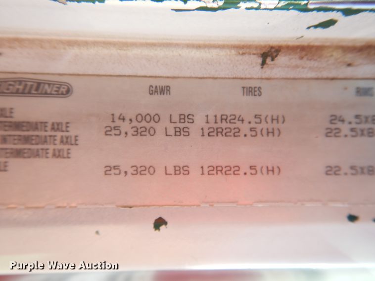 image for item DL0330 1995 Freightliner FLD120  manure spreader truck