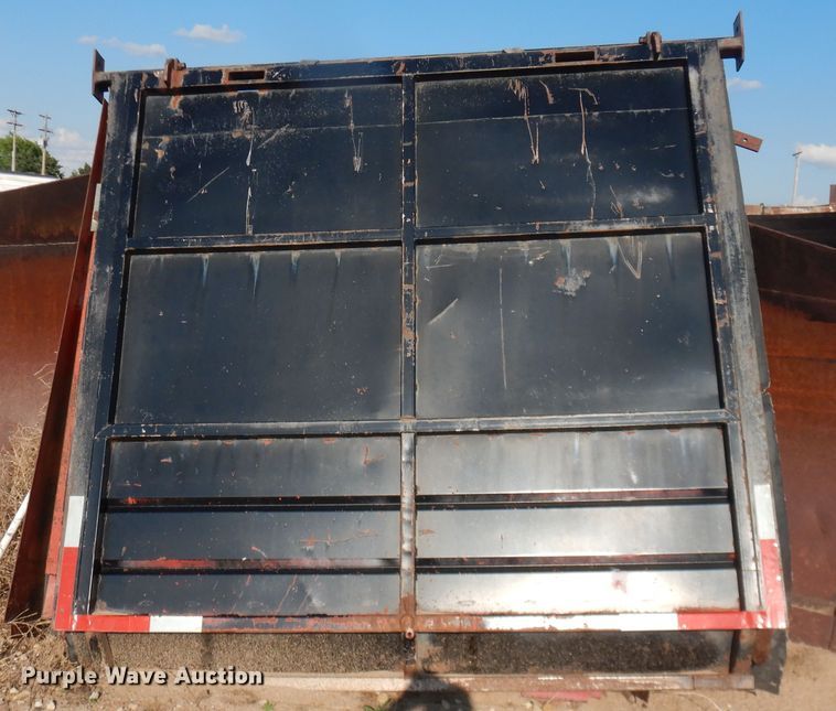 image for item DL0330 1995 Freightliner FLD120  manure spreader truck