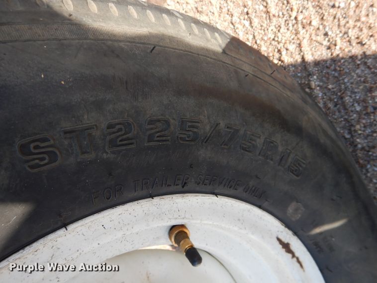 image for item DL0332 2011 New Holland HB25  draper head