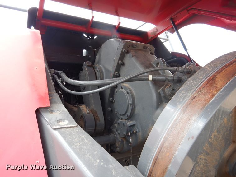 image for item DL0333 2017 Massey Ferguson 2270  large square baler