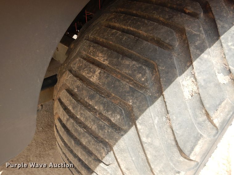 image for item DL0333 2017 Massey Ferguson 2270  large square baler