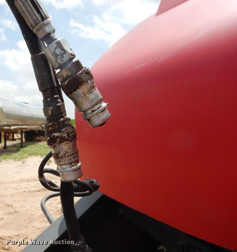 image for item DL0334 2017 Massey Ferguson 2270  large square baler